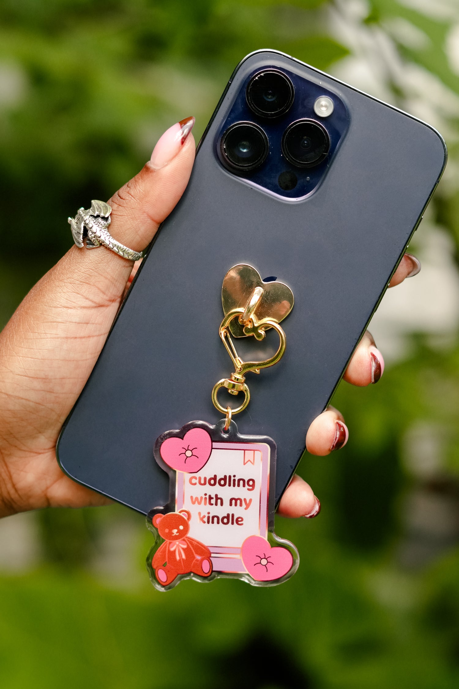 "Cuddling With My Kindle" Keychain/Kindle Charm