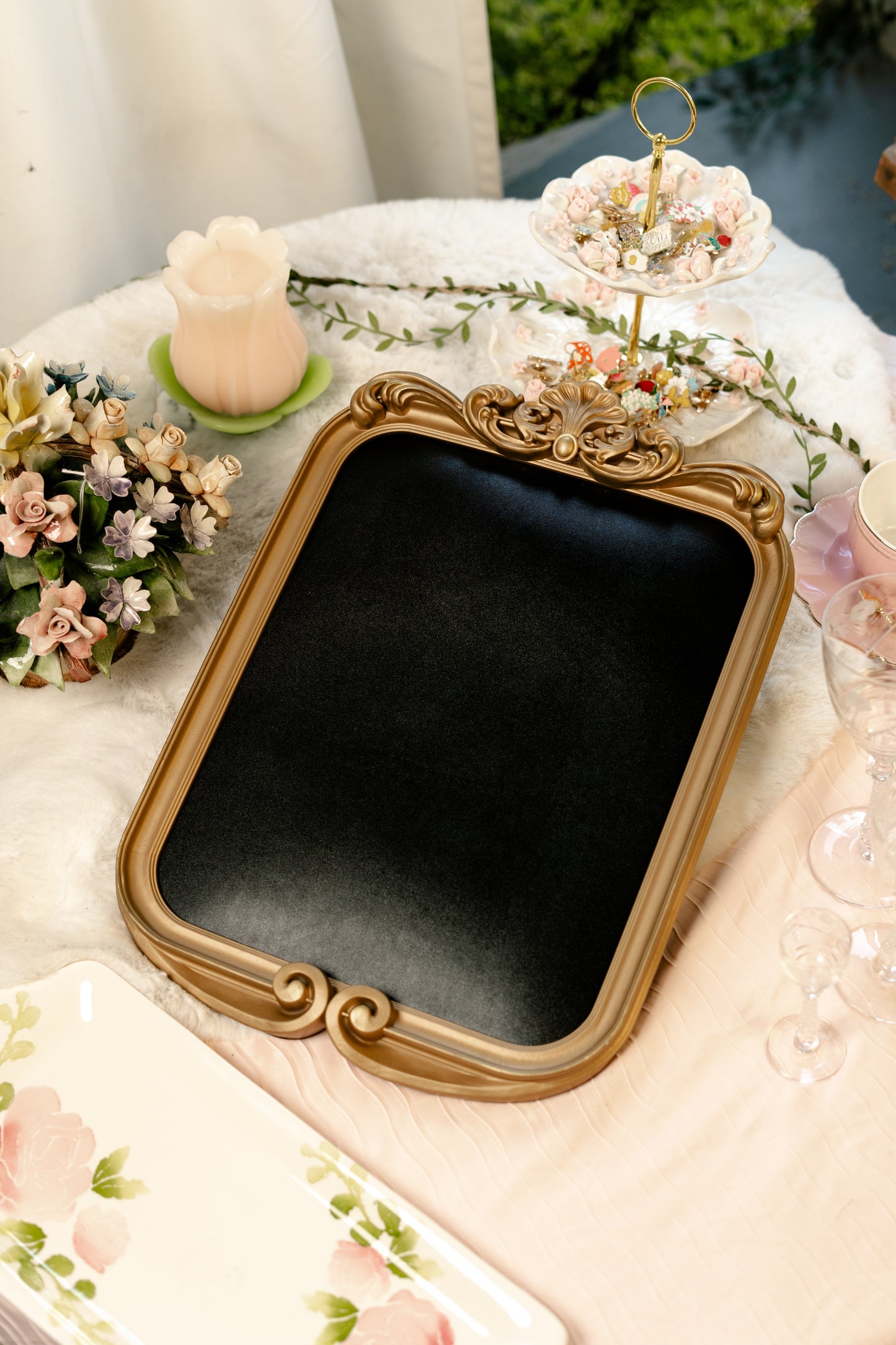 The Gilded Portal Pinboard